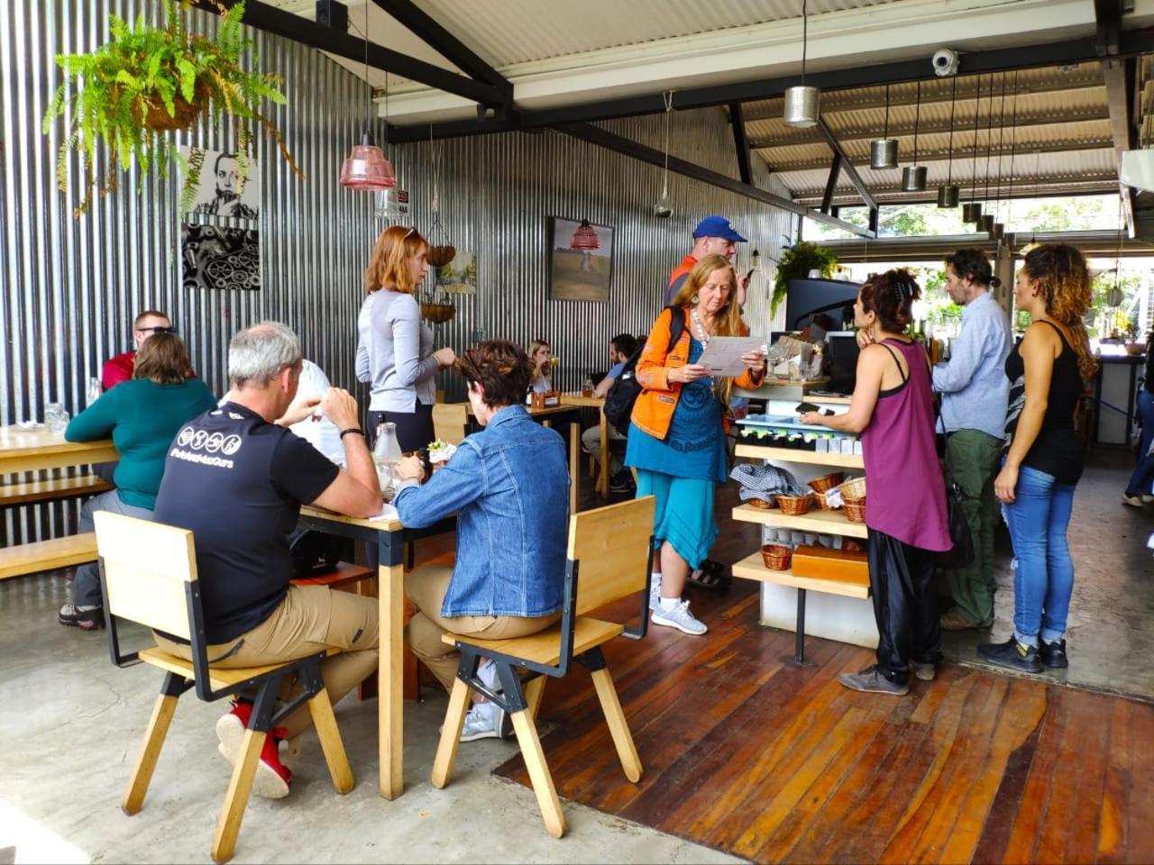 Outbox Inn Monteverde Ngoại thất bức ảnh